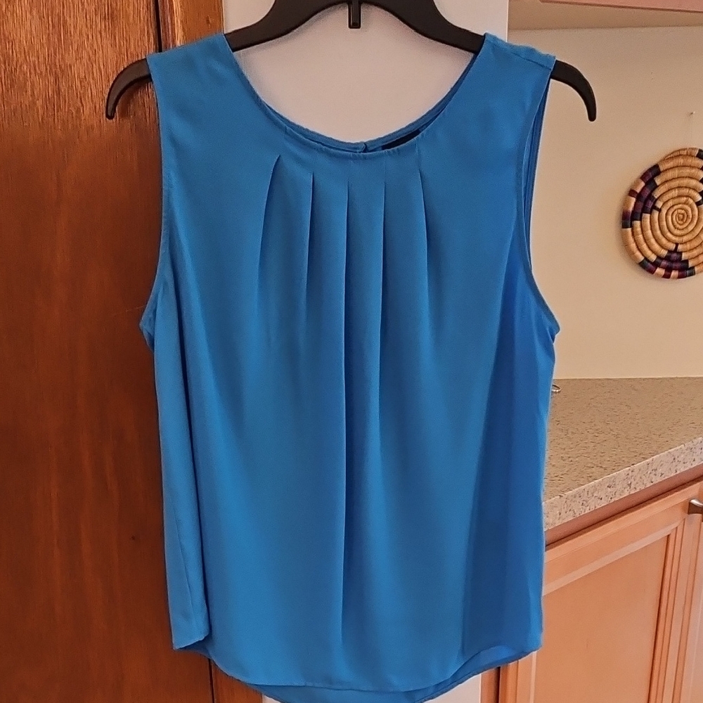 Worthington Petite Bright Blue Pleated Sleeveless Blouse